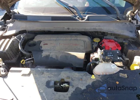 2019 Jeep Compass Trailhawk 4X4 from USA, damaged, VIN 3C4NJDDB2KT688238